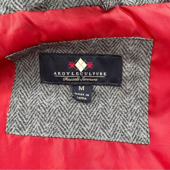 Gray Herringbone Zip Up Puffer Vest With Red Inner Lining 2 Exterior Pockets - Picture 3 of 12